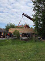 Die neue Brücke wird geliefert